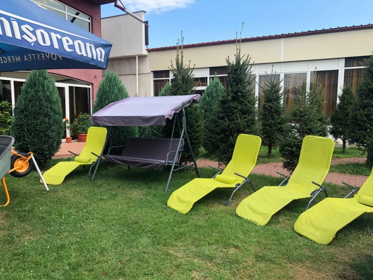 Pensiunea Mara Baiculesti Exteriör bild