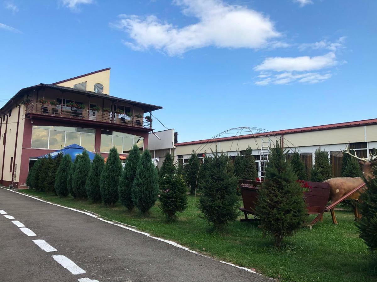 Pensiunea Mara Baiculesti Exteriör bild